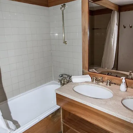 Confortable Au Centre Avec Balcon, 4 Pers - Fr-1-518-110 아파트 Val-dʼIsère